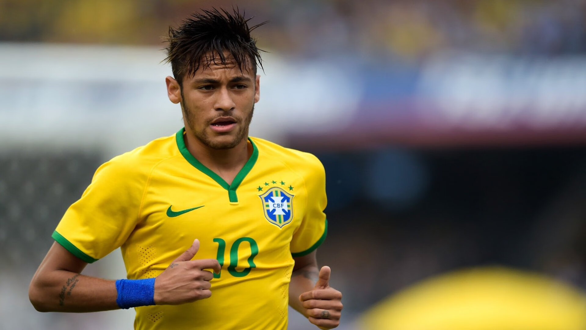 开云注册-足球场地智能管理系统实现全境监控,保障安全高效,足球场地设施